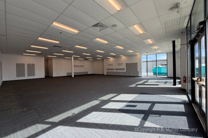 More Photos Of 4100 S Campbell Ave, Springfield Storefront For Lease