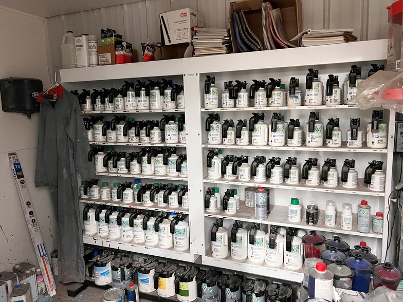 More Photos Of 7300 MN-6, Remer Auto Repair For Sale