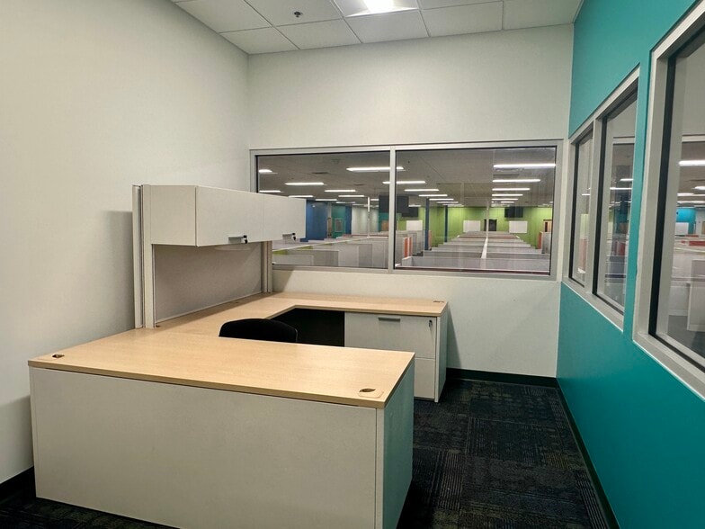 More Photos Of 309 Huffman Mill Rd, Burlington Storefront Retail Office For Lease