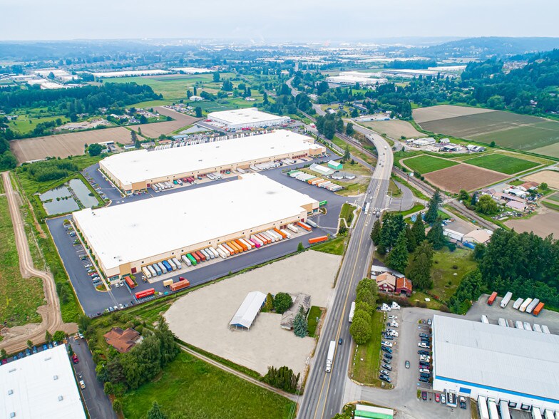 More Photos Of 1124 Valley Ave NW, Puyallup Service For Lease