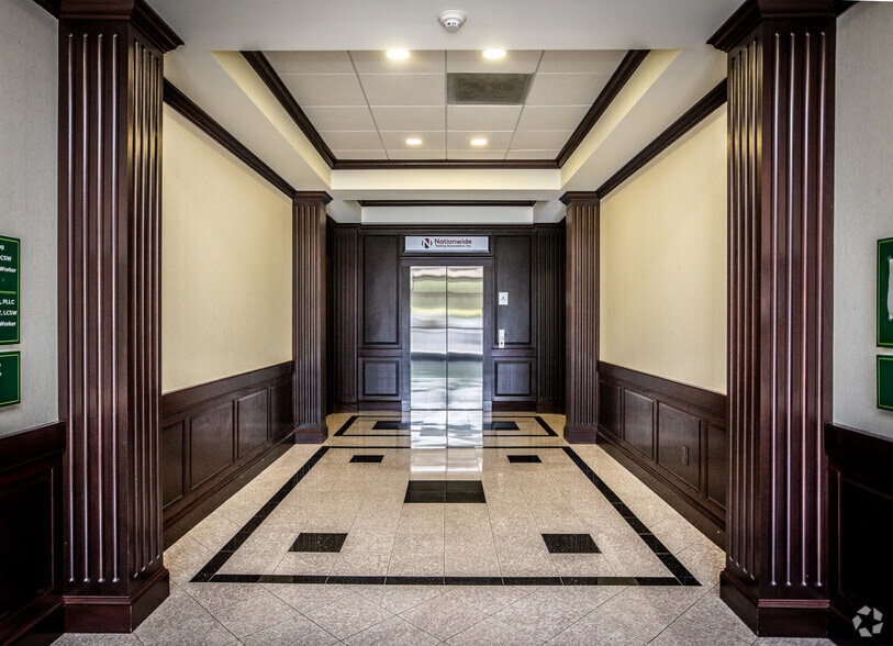 More Photos Of 109 Professional Park Dr, Mooresville Office For Lease