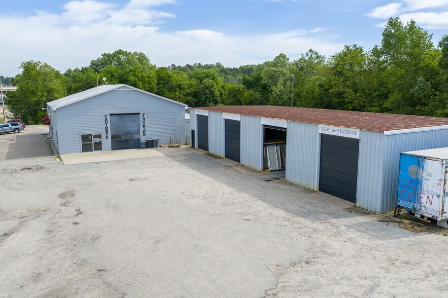 More Photos Of 728 N Main St, Emporia Auto Repair For Sale