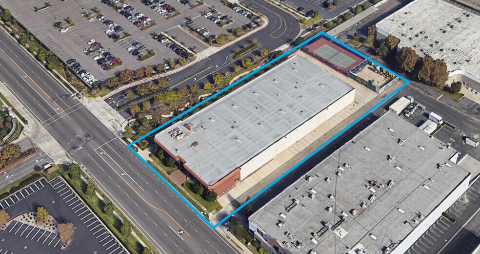 Primary Photo Of 3131 Lomita Blvd, Torrance Light Distribution For Sale