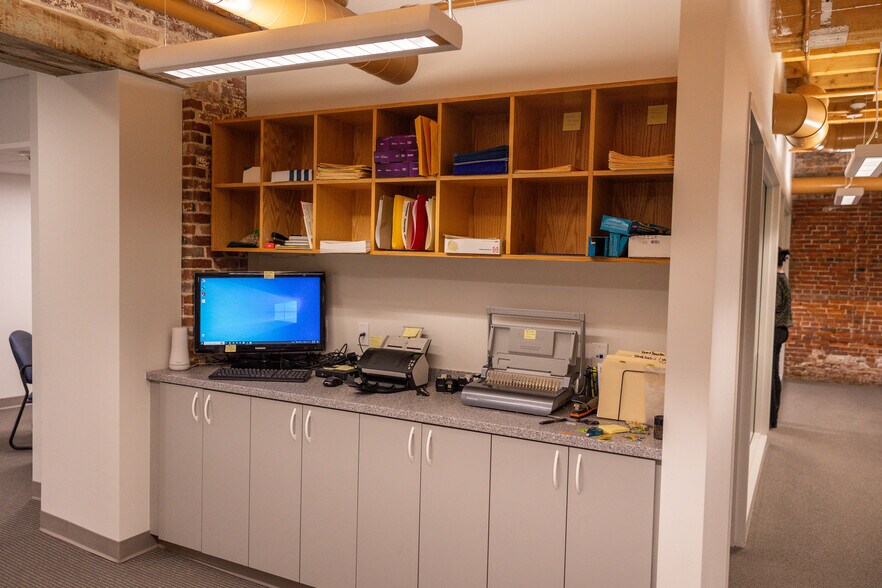 More Photos Of 40R Merrimac St, Newburyport Office For Lease