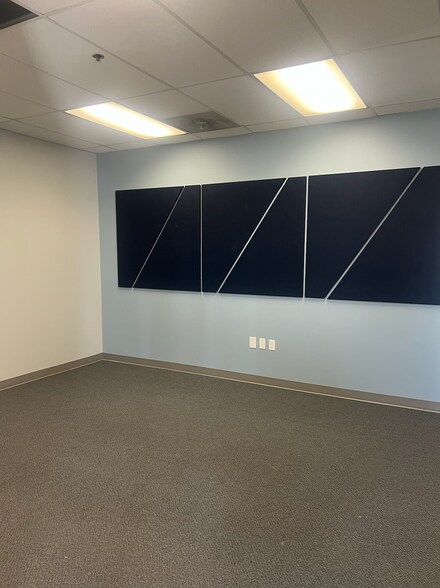 More Photos Of 4158 Nike Dr, West Jordan Light Manufacturing For Lease