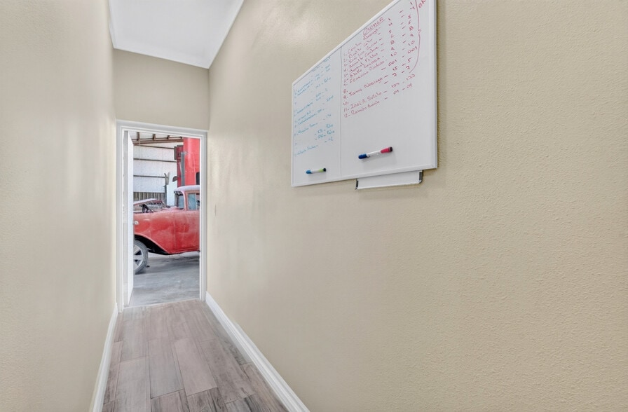 More Photos Of 411 Wein, Odessa Industrial For Sale