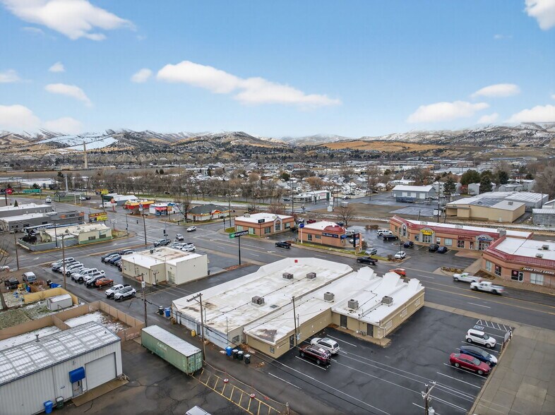 More Photos Of 344 Yellowstone Ave, Pocatello General Retail For Lease