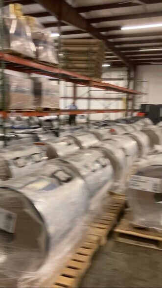 More Photos Of 59 School Ground Rd, Branford Light Distribution For Lease