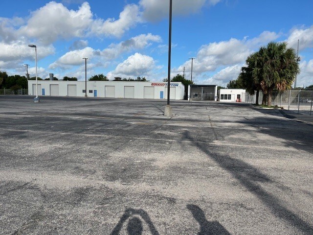 More Photos Of 2101 Central Blvd, Brownsville Auto Dealership For Sale