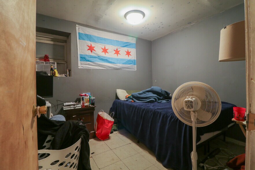 More Photos Of 40523 N Il Route 83, Antioch Apartments For Sale