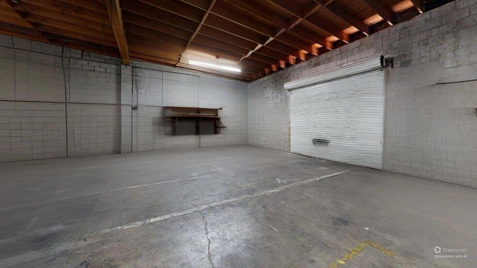 More Photos Of 1821 E Madison St, Phoenix Manufacturing For Sale