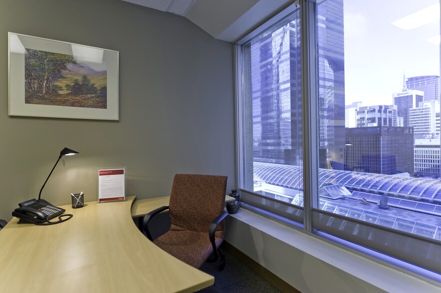 More Photos Of 888 3rd St SW, Calgary Coworking Space