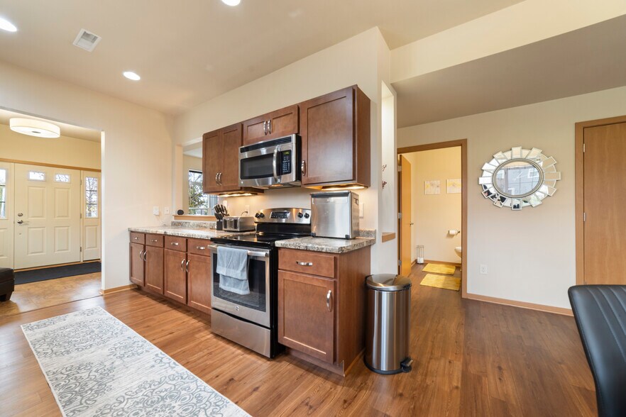 More Photos Of 4868 Innovation Dr, Deforest Apartments For Sale