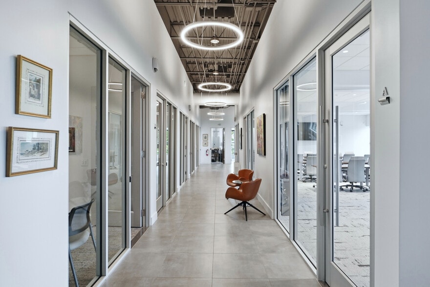More Photos Of 1650 US Highway 1 S, Saint Augustine Office For Lease