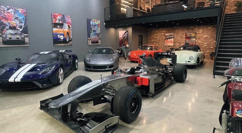 More Photos Of 23823 Ventura Blvd, Calabasas Warehouse For Sale