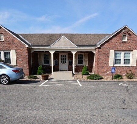 Primary Photo Of 800 Park Ave, Keene Office For Lease
