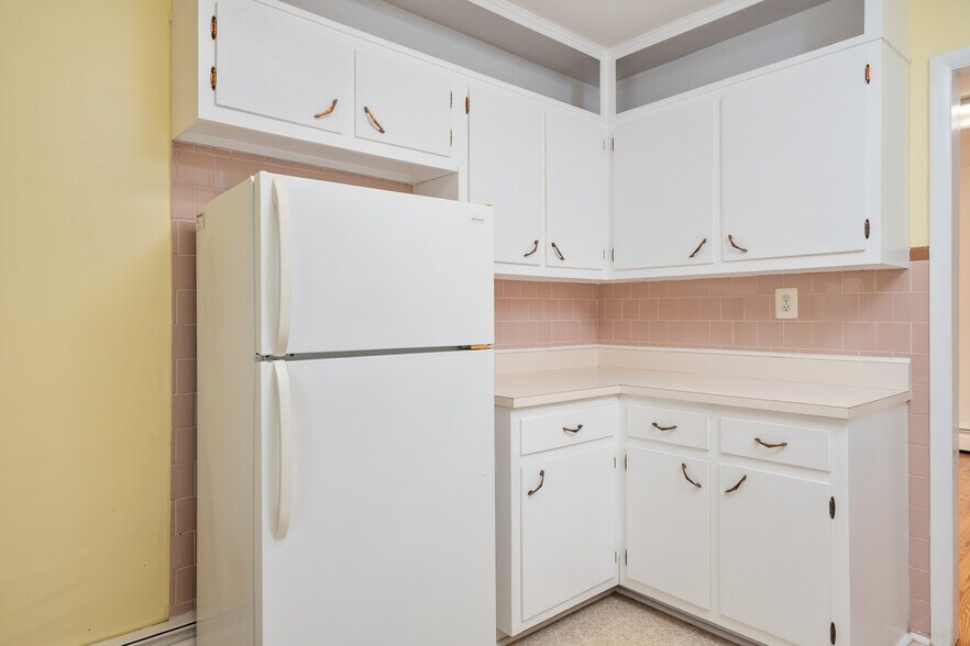 More Photos Of 2893 Jessup Rd, Jessup Office For Sale