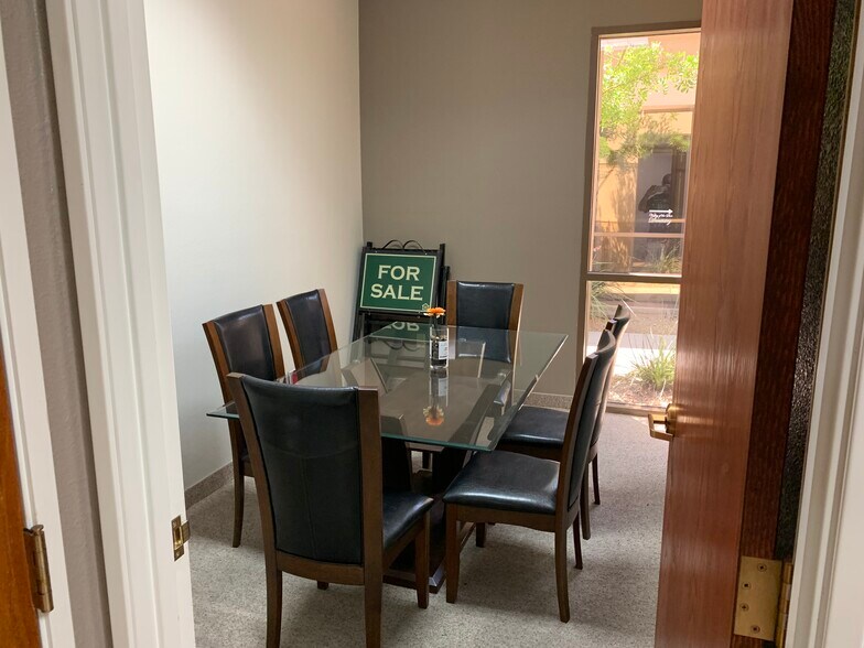 More Photos Of 18205 N 51st Ave, Glendale Medical For Lease