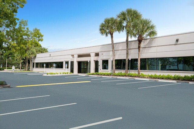 More Photos Of 13630 NW 8th St, Sunrise Office For Lease