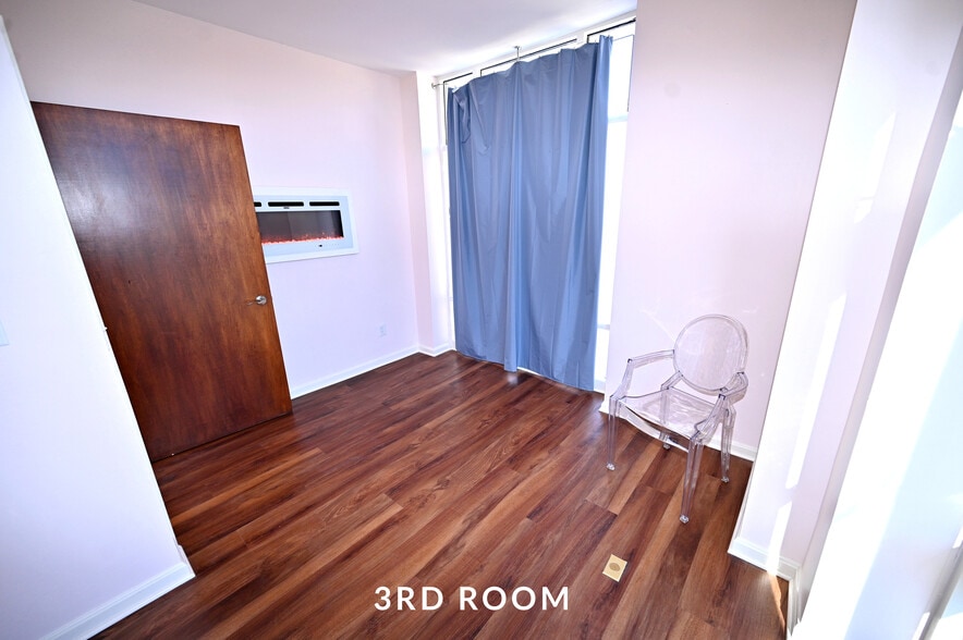 More Photos Of 723 S Charles St, Baltimore Office Residential For Sale