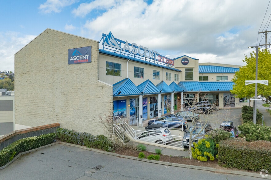 More Photos Of 2201 15th Ave W, Seattle General Retail For Sale