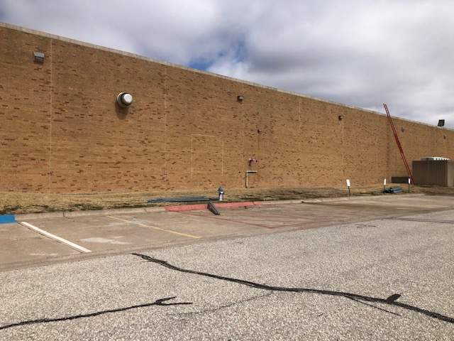 More Photos Of 2000 Liquitex Ln, Winfield Manufacturing For Lease