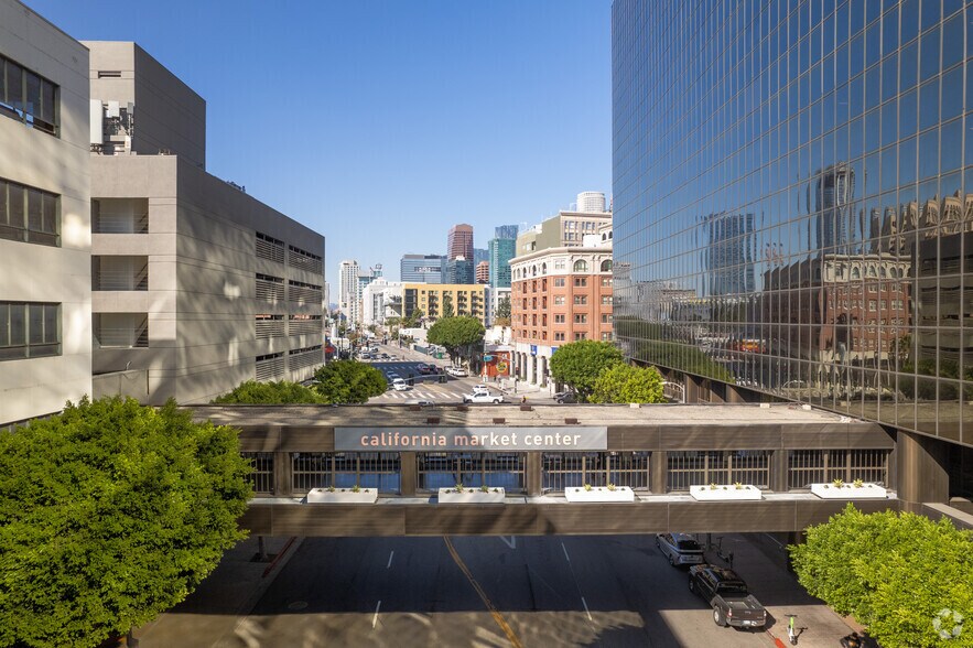 More Photos Of 110 E 9th St, Los Angeles Office For Lease