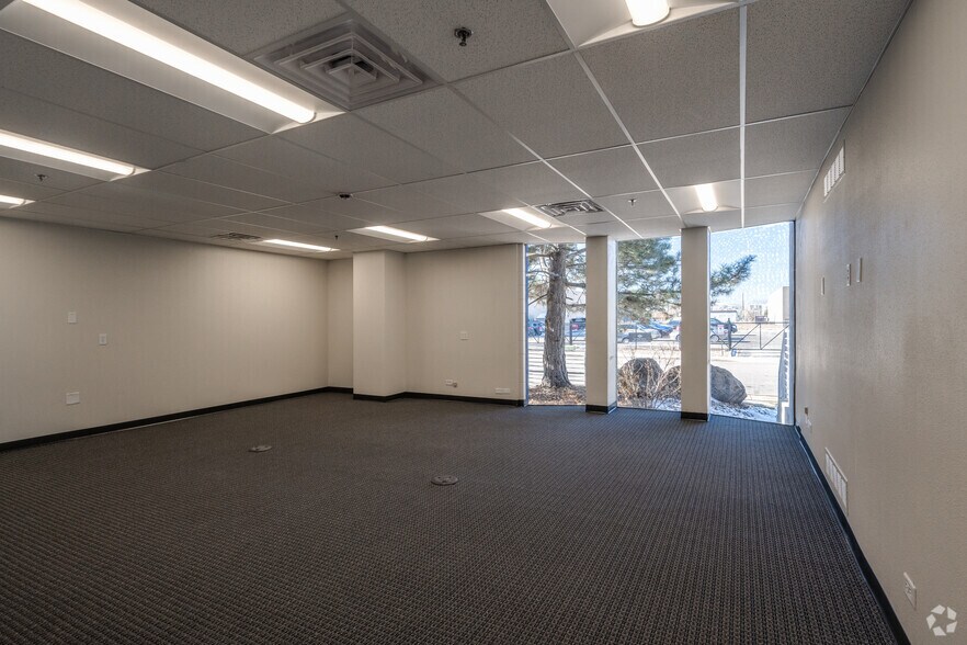 More Photos Of 4550 Kingston St, Denver Industrial For Sale