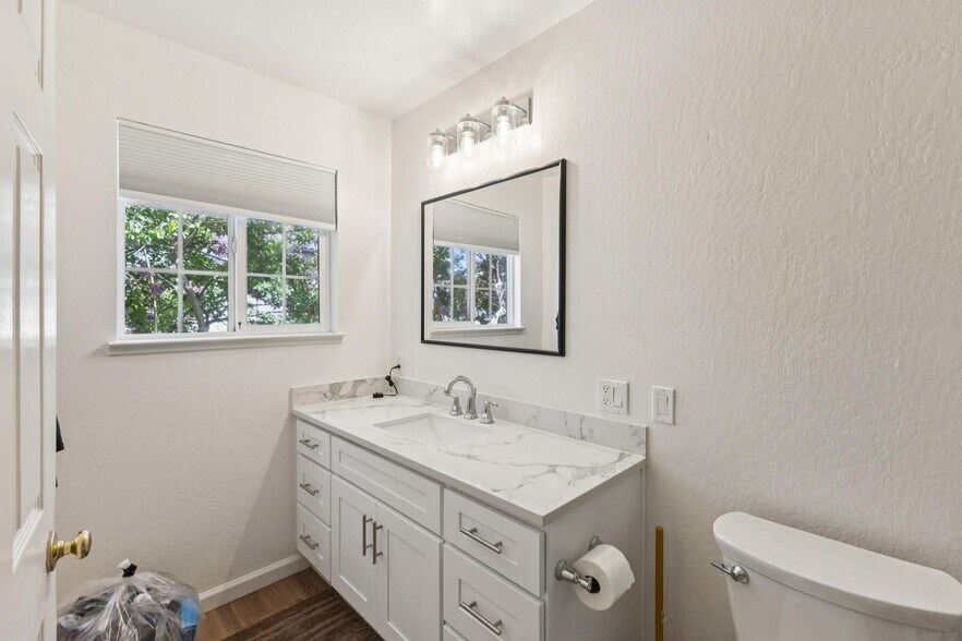 More Photos Of 3851 Vineyard Ave, Pleasanton Multifamily For Sale
