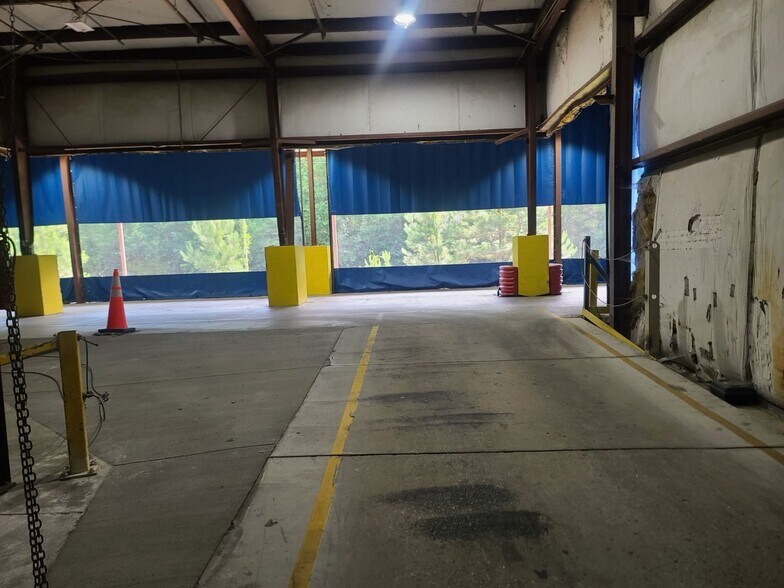 More Photos Of 741 Wellman Rd, Darlington Warehouse For Lease