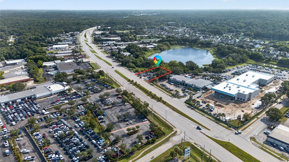 More Photos Of 663 N US Highway 17 92, Longwood Auto Dealership For Lease