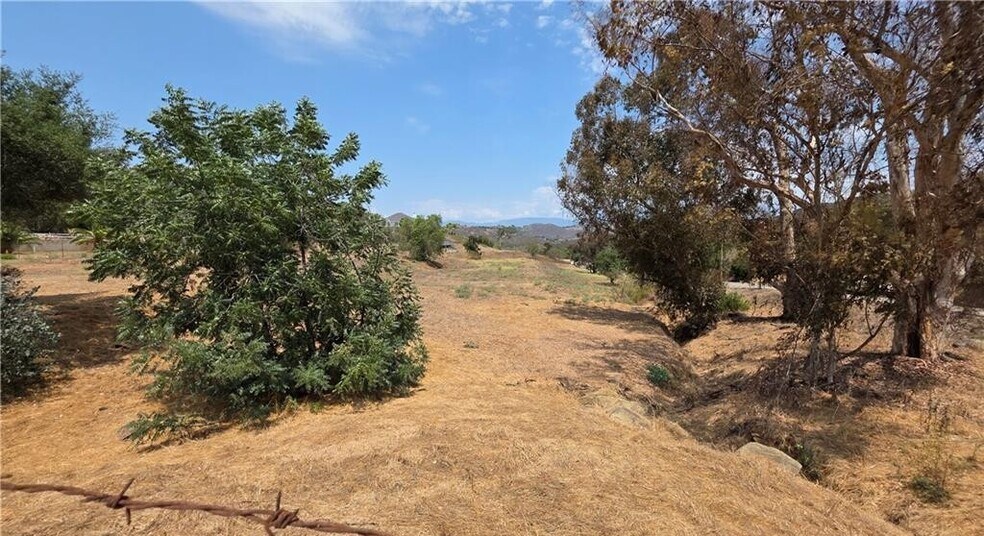 More Photos Of 0 Fairview Drive, Vista Land For Sale