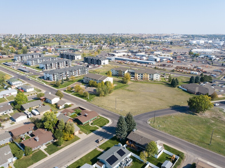 More Photos Of 25 16th Avenue NW, Great Falls Land For Sale