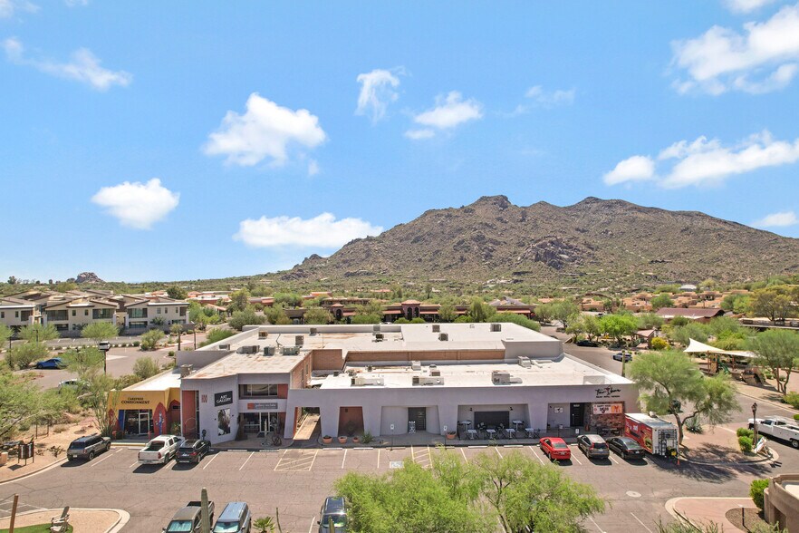 More Photos Of 100 Easy St, Carefree Unknown For Lease