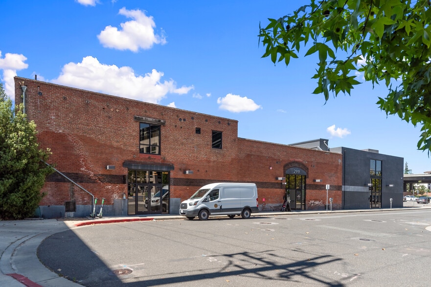 Primary Photo Of 269-299 Bassett St, San Jose Office Residential For Lease