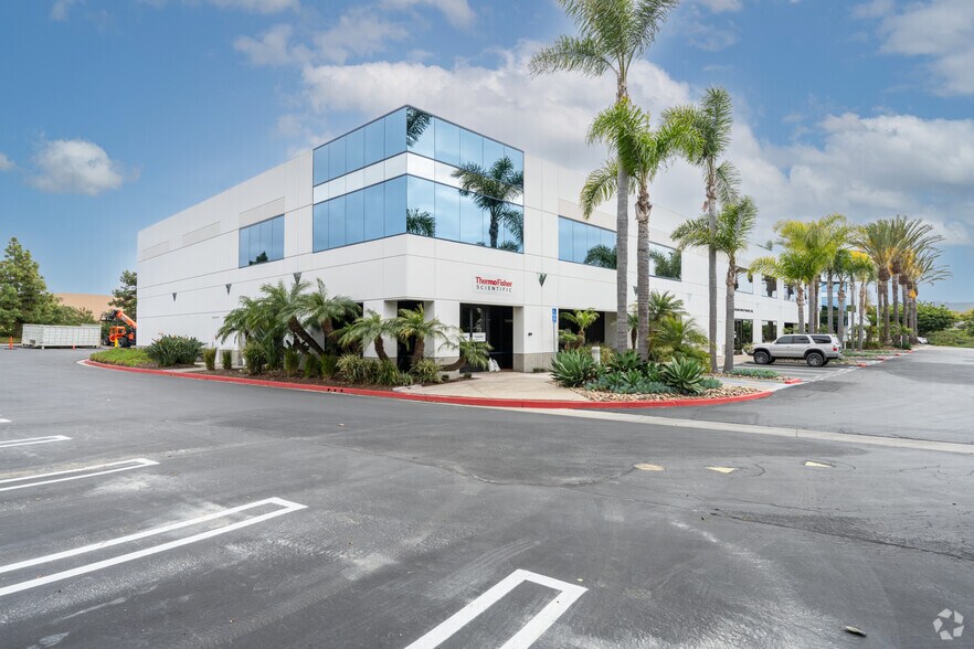 More Photos Of 5803 Newton Dr, Carlsbad Research And Development For Sale