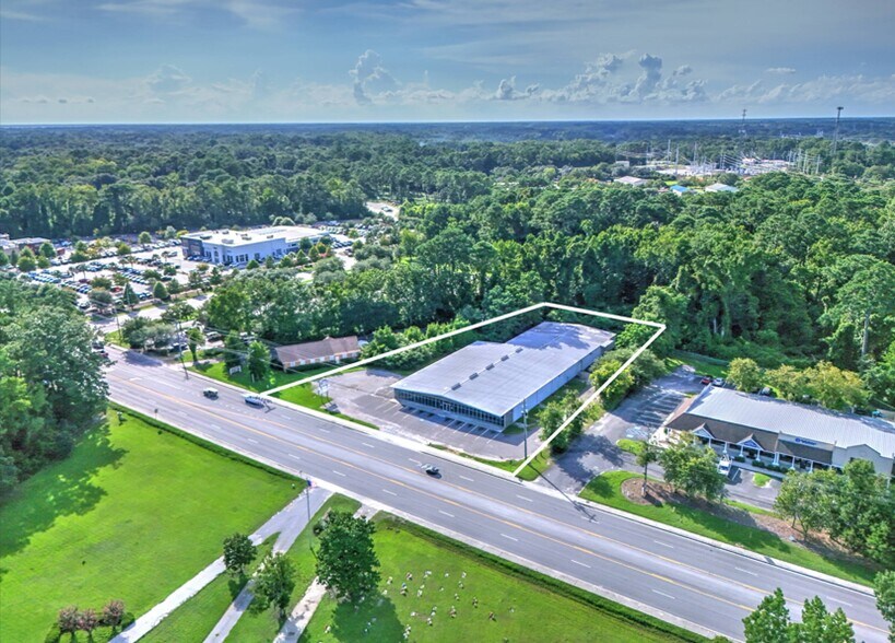 More Photos Of 164 Robert Smalls Pky, Beaufort Flex For Lease