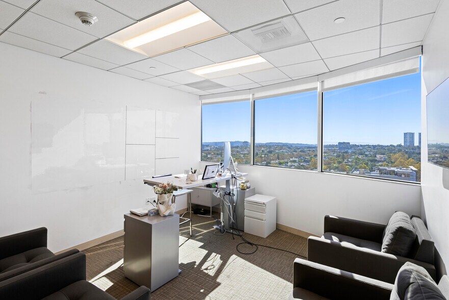 More Photos Of 9701 Wilshire Blvd, Beverly Hills Office For Lease