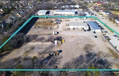 More Photos Of 421 Compton Ave, Irving Warehouse For Lease