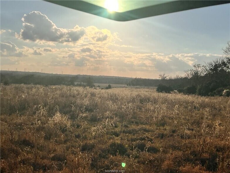 More Photos Of Fm-1469, Marquez Land For Sale