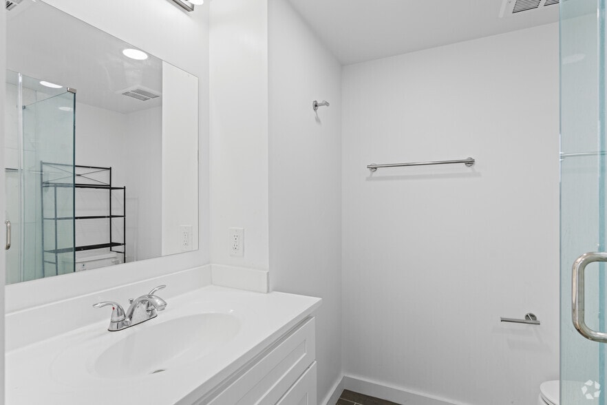 More Photos Of 3601 14th St NW, Washington Apartments For Sale