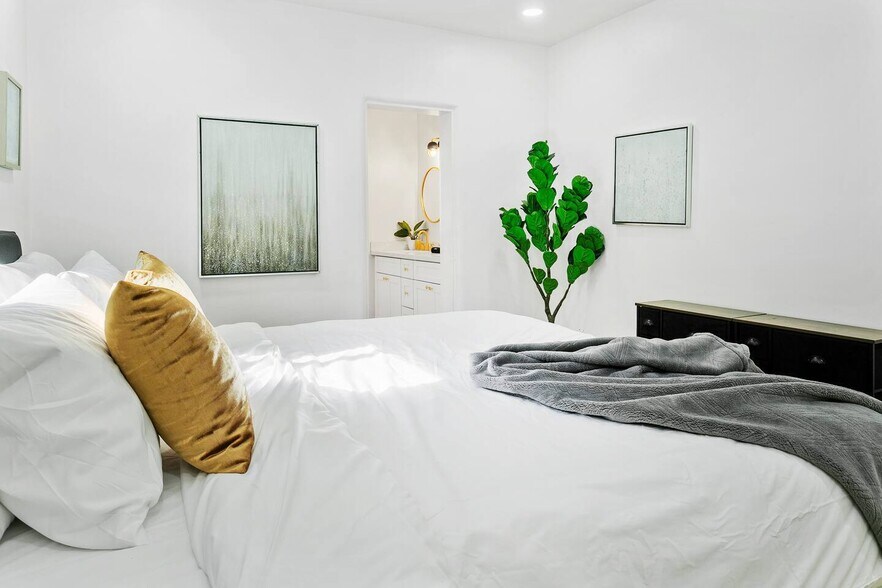 More Photos Of 3139 N 40th St, Phoenix Apartments For Sale