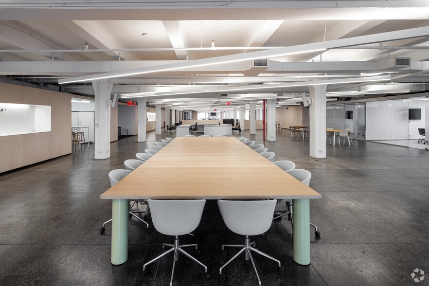 More Photos Of One Soho Sq, New York Office For Lease