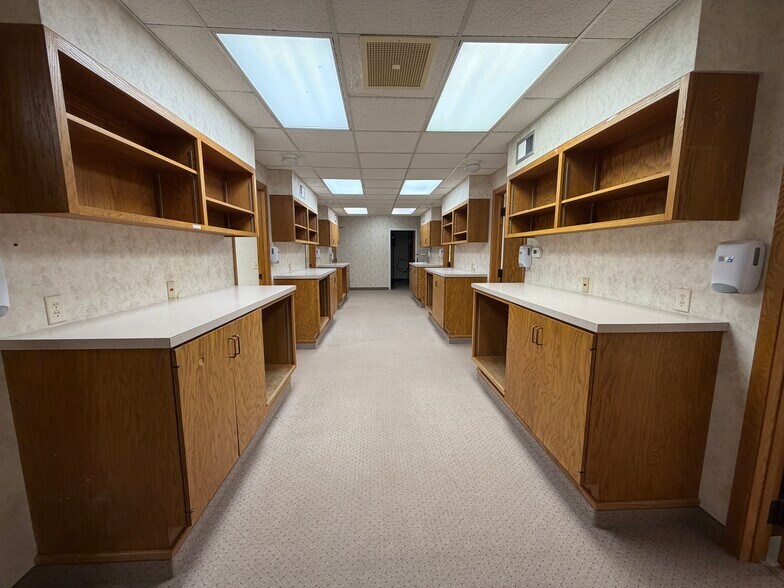 More Photos Of 620 N Alpha St, Grand Island Medical For Sale