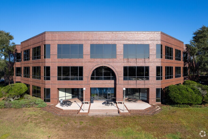 More Photos Of 10161 Centurion Pkwy N, Jacksonville Office For Lease