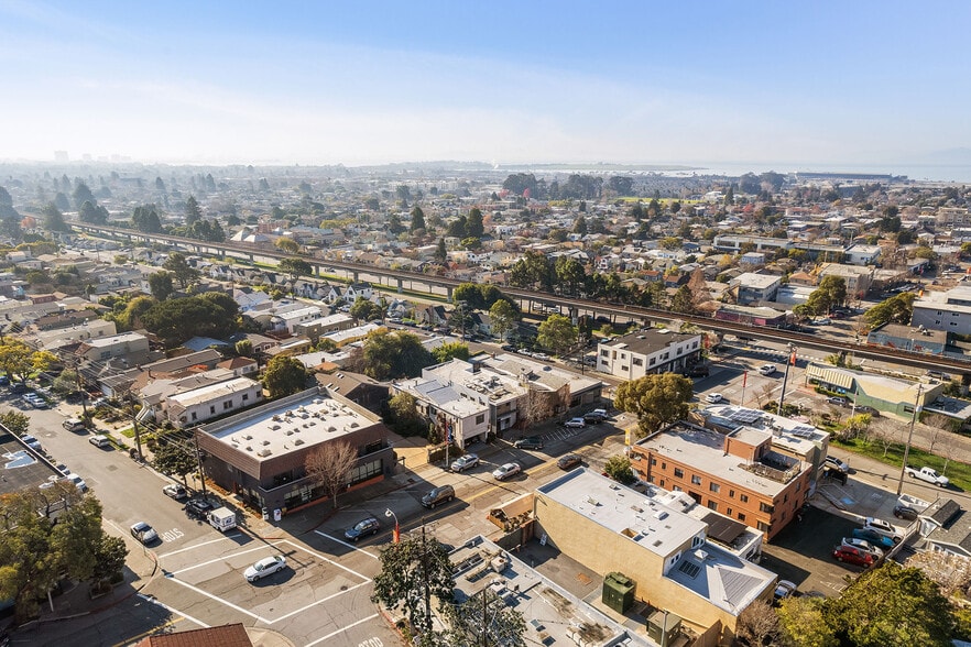 More Photos Of 1306-1308 Solano Ave, Albany Medical For Lease