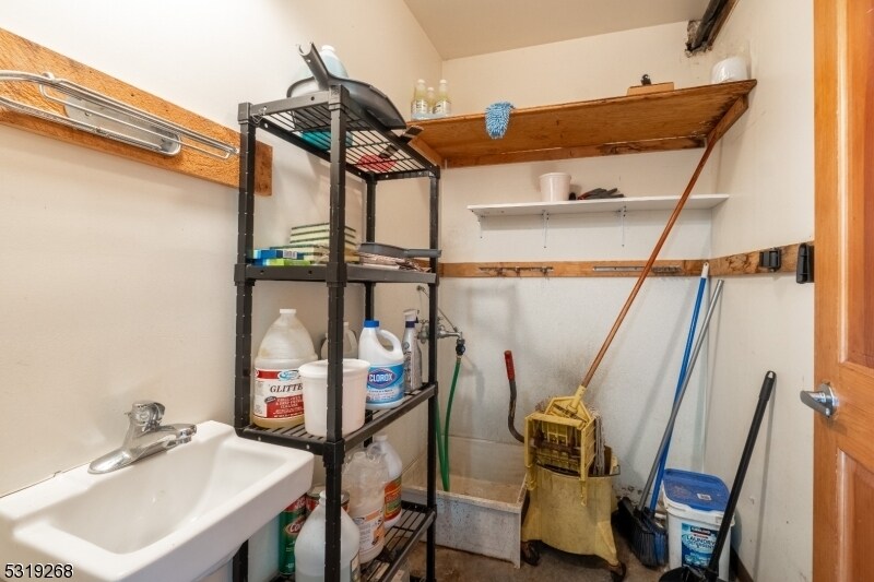 More Photos Of 283 US Highway 206 S, Branchville Restaurant For Sale