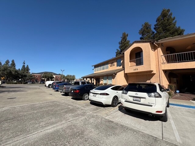 More Photos Of 4578 Feather River Dr, Stockton Office For Sale