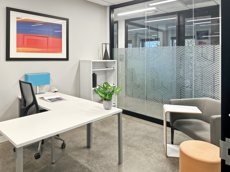 More Photos Of 450 Alaskan Way S, Seattle Coworking Space