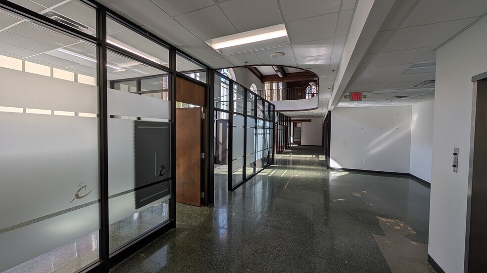 More Photos Of 460 S Saginaw St, Flint Apartments For Lease